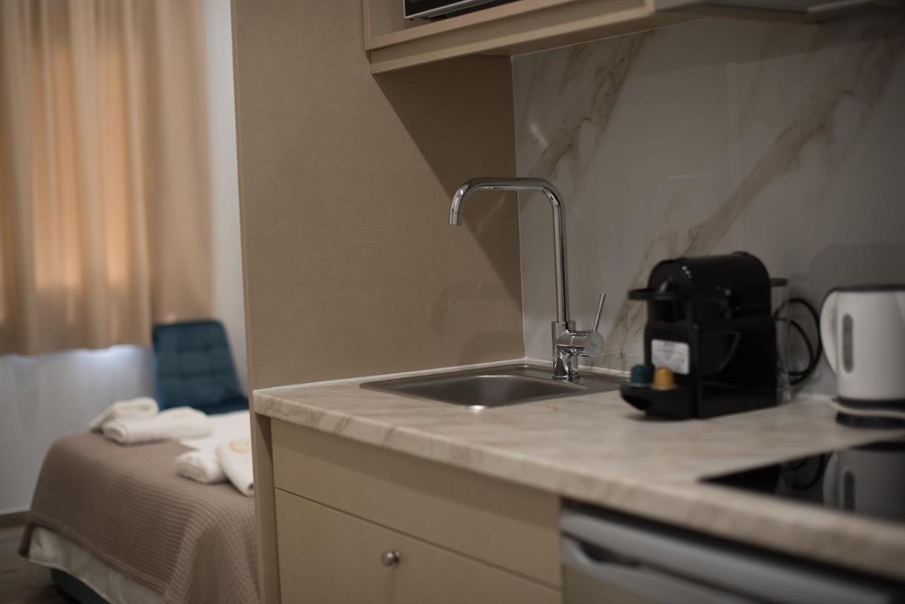Rob Venture Suites At The Central Of Athens City Exteriér fotografie
